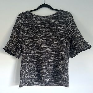 NWT Banana Republic Black and White Tweed Ruffle Short Sleeve Top Size Medium